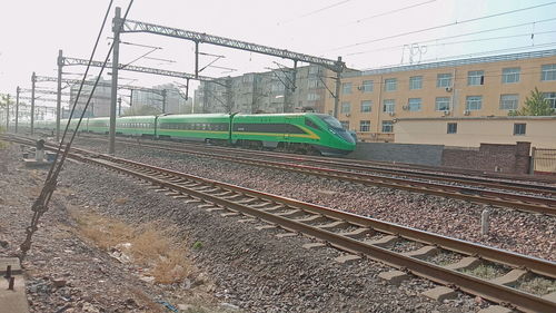 k572,k572次列车途经站点时刻表