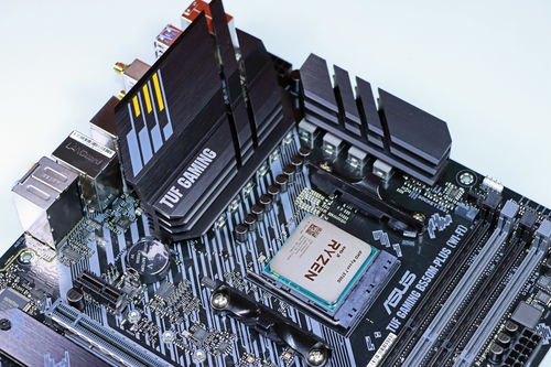华硕b550m重炮手,华硕b550m重炮手有5v3针接口吗