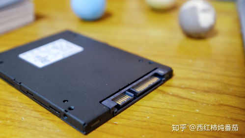 内存卡金士顿和闪迪哪个好,闪迪和金士顿的内存卡哪个好