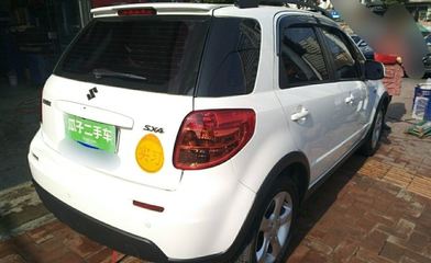 铃木天语sx4太费油了,铃木天语sx416油耗