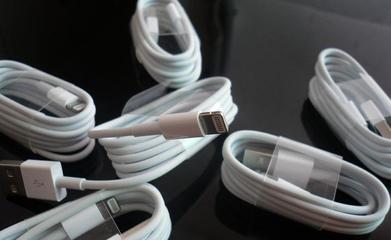苹果5数据线,苹果5数据线多长 一根