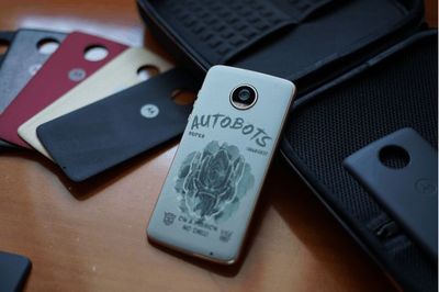 摩托罗拉motoz2,摩托罗拉motoz2参数